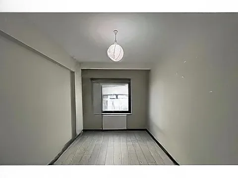 Yakutiye Merkez'de 4 Yaşında 3. Kat 170 m² 4+1 Kiralık Daire - Fotoğraf 6