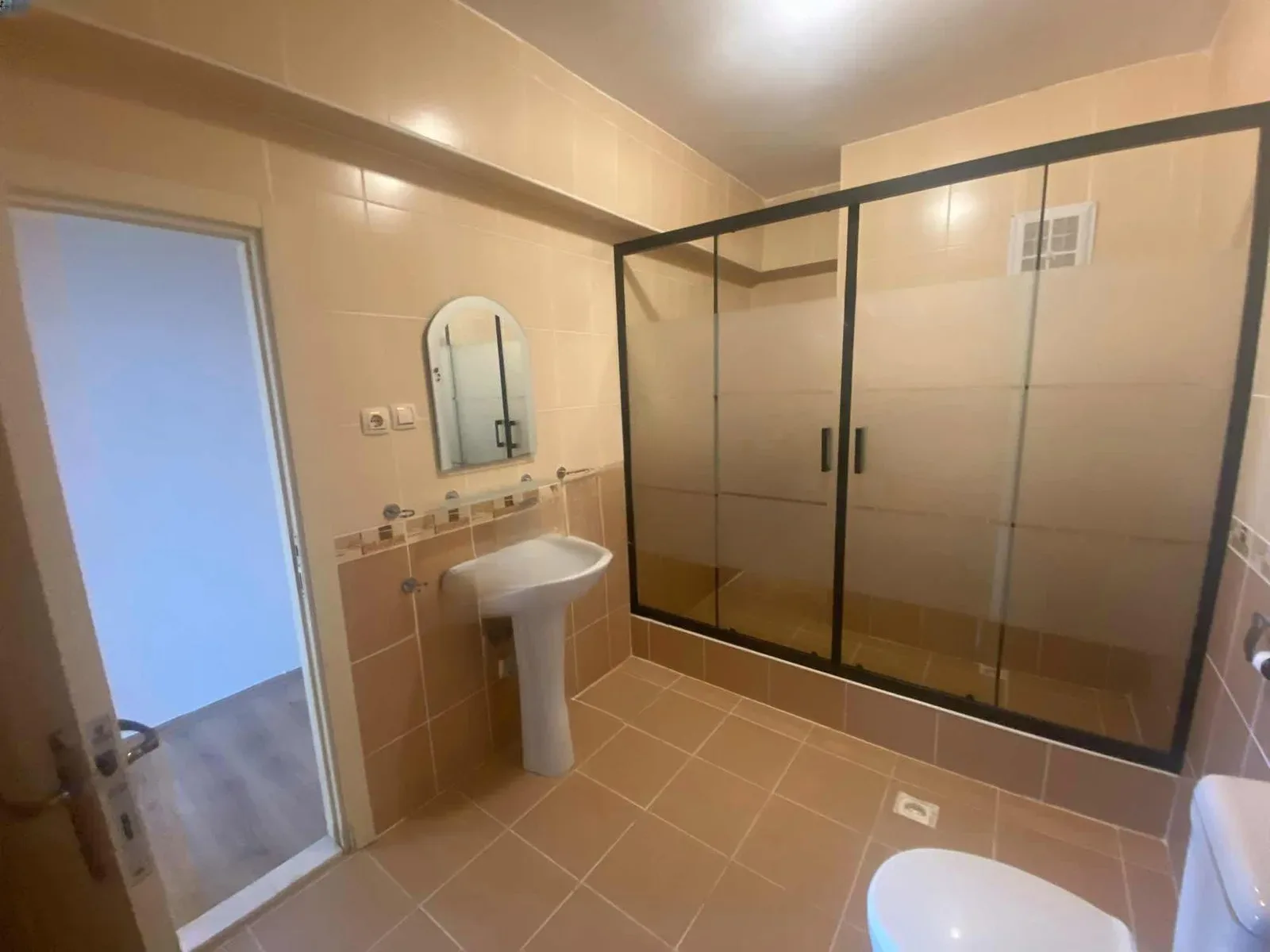 Palandöken Hüseyin Avni Ulaş'ta 10. Kat 175 m² 3+1 Kiralık Daire