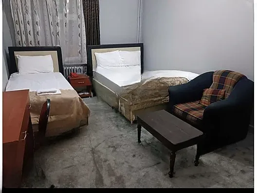Yakutiye Lalapaşa'da Zemin Kat 20 m² 1+1 Kiralık Daire