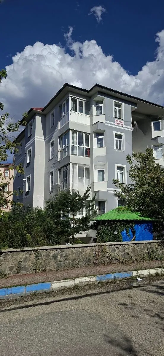 Aziziye Merkez'de 4. Kat 150 m² 3+1 Satılık Daire