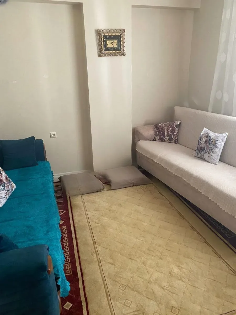Aziziye Merkez'de 1. Kat 140 m² 3+1 Satılık Daire