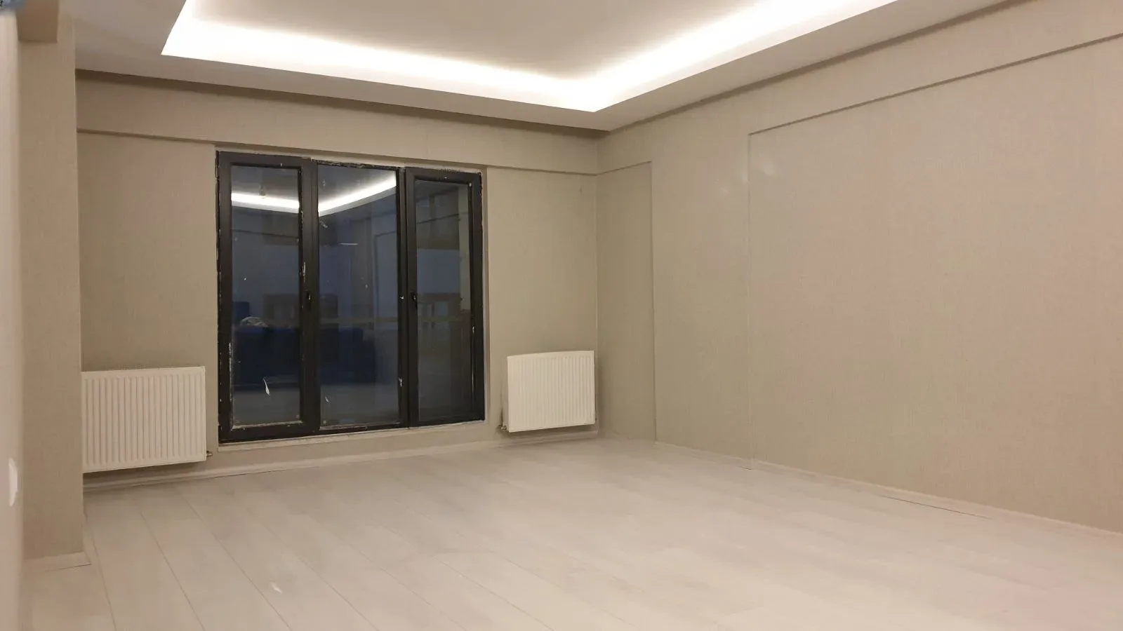 Palandöken Adnan Menderes'te 5 Yaşında 3. Kat 145 m² 3+1 Satılık Daire - Fotoğraf 7