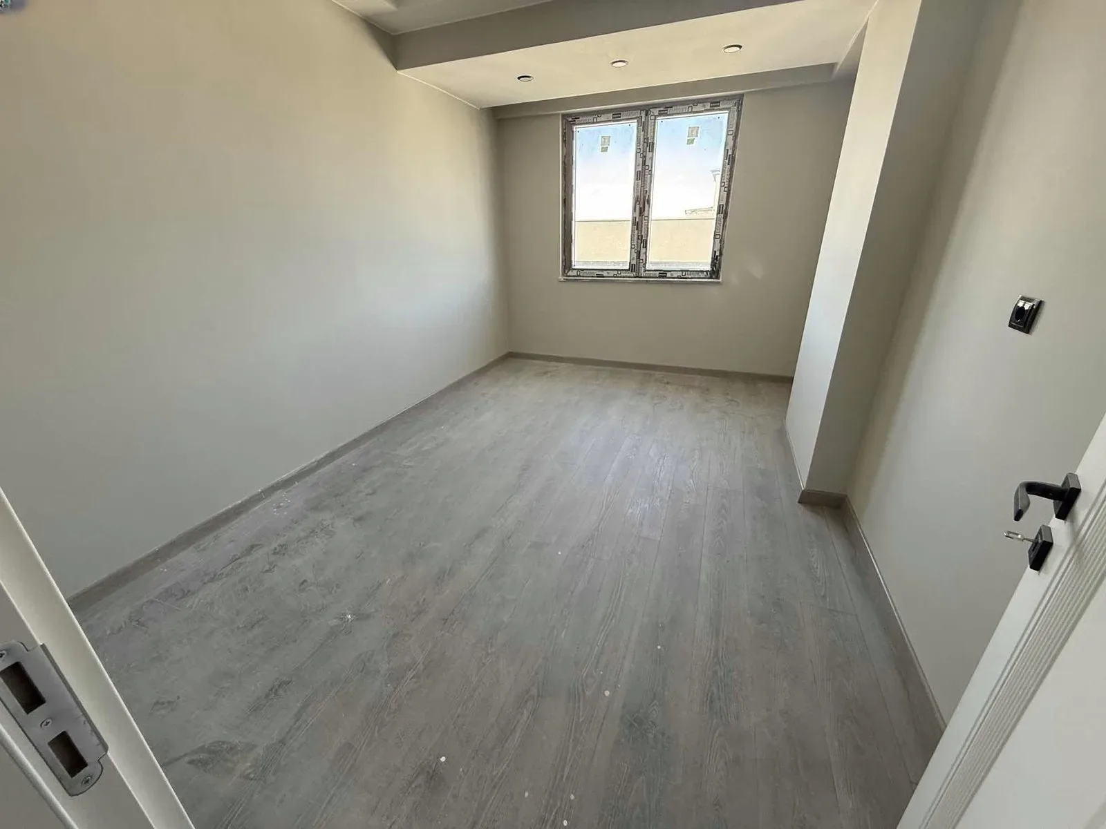 Yakutiye Merkez'de 5. Kat 208 m² 4+1 Satılık Daire - Fotoğraf 6