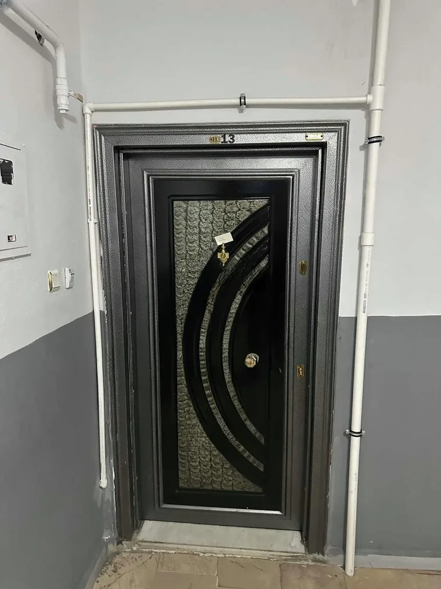 Yakutiye Lalapaşa'da 3. Kat 140 m² 3+1 Satılık Daire