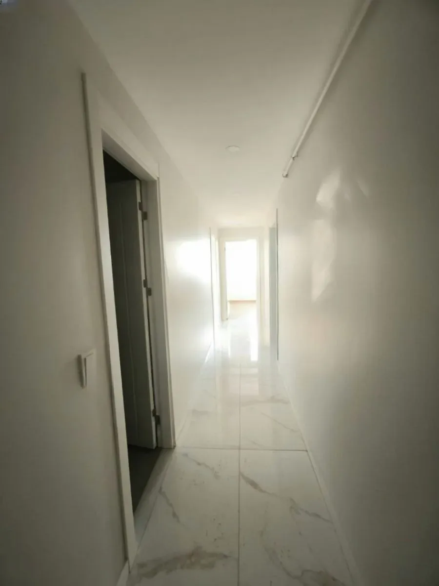 Yakutiye Lalapaşa'da 2 Yaşında 6. Kat 150 m² 3+1 Satılık Daire