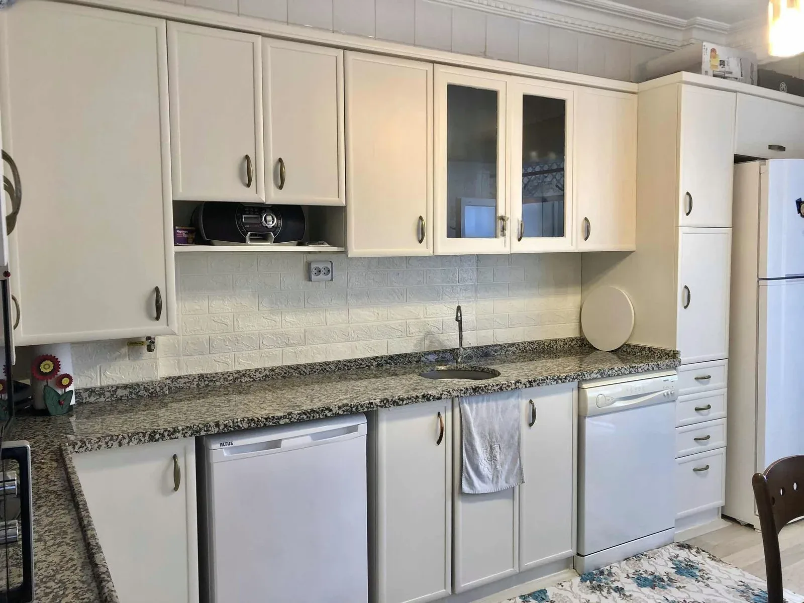 Aziziye Merkez'de 3. Kat 195 m² 4+1 Satılık Daire
