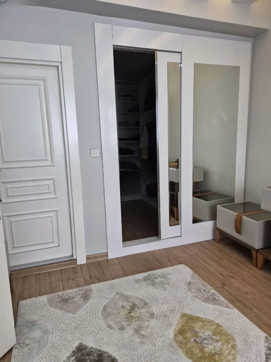 Palandöken Hüseyin Avni Ulaş'ta 5 Yaşında 2. Kat 175 m² 4+1 Satılık Daire - Fotoğraf 12