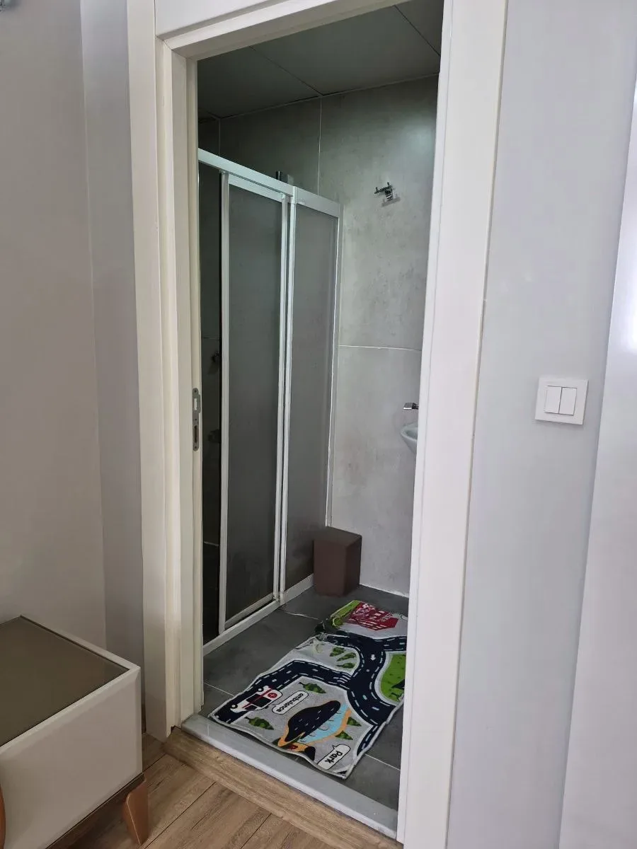 Palandöken Hüseyin Avni Ulaş'ta 5 Yaşında 2. Kat 175 m² 4+1 Satılık Daire