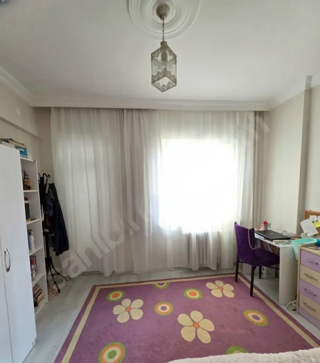 Yakutiye Lalapaşa'da 2. Kat 155 m² 3+1 Satılık Daire - Fotoğraf 6