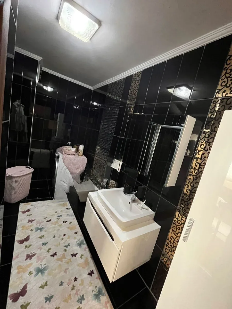Palandöken Yunusemre'de Yüksek Giriş Kat 160 m² 3+1 Kiralık Daire - Fotoğraf 11