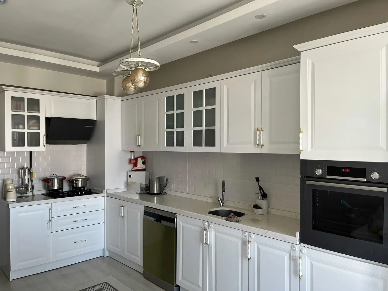 Palandöken Abdurrahman Gazi'de 5 Yaşında 4. Kat 175 m² 4+1 Satılık Daire - Fotoğraf 14