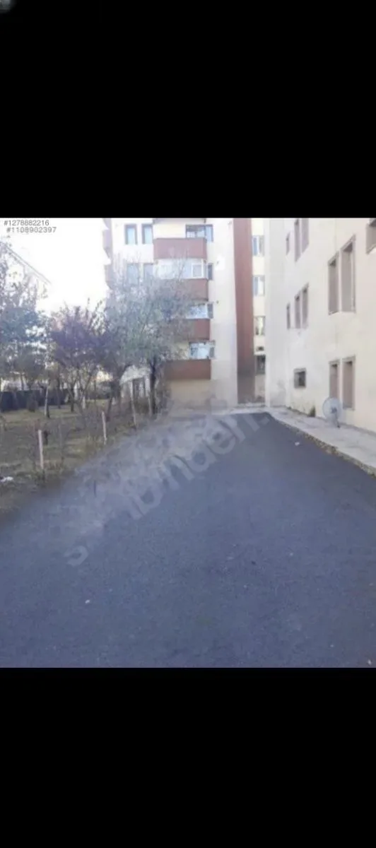 Palandöken Yunusemre'de Bodrum Kat 145 m² 3+1 Satılık Daire - Fotoğraf 10