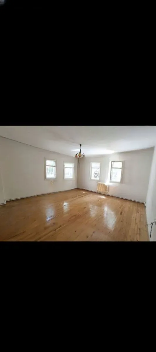 Palandöken Yunusemre'de Bodrum Kat 145 m² 3+1 Satılık Daire