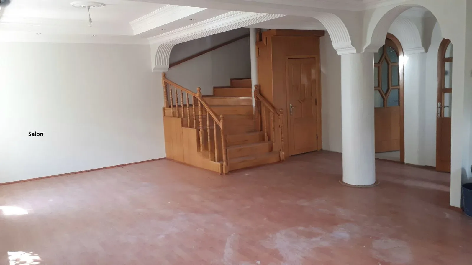 Palandöken Adnan Menderes'te 280 m² 5+1 Satılık Villa