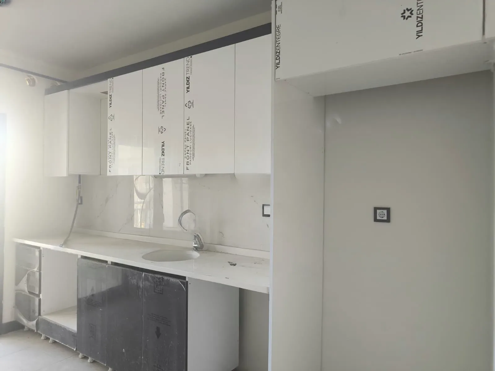 Aziziye Merkez'de Giriş Katı 105 m² 3+1 Kiralık Daire