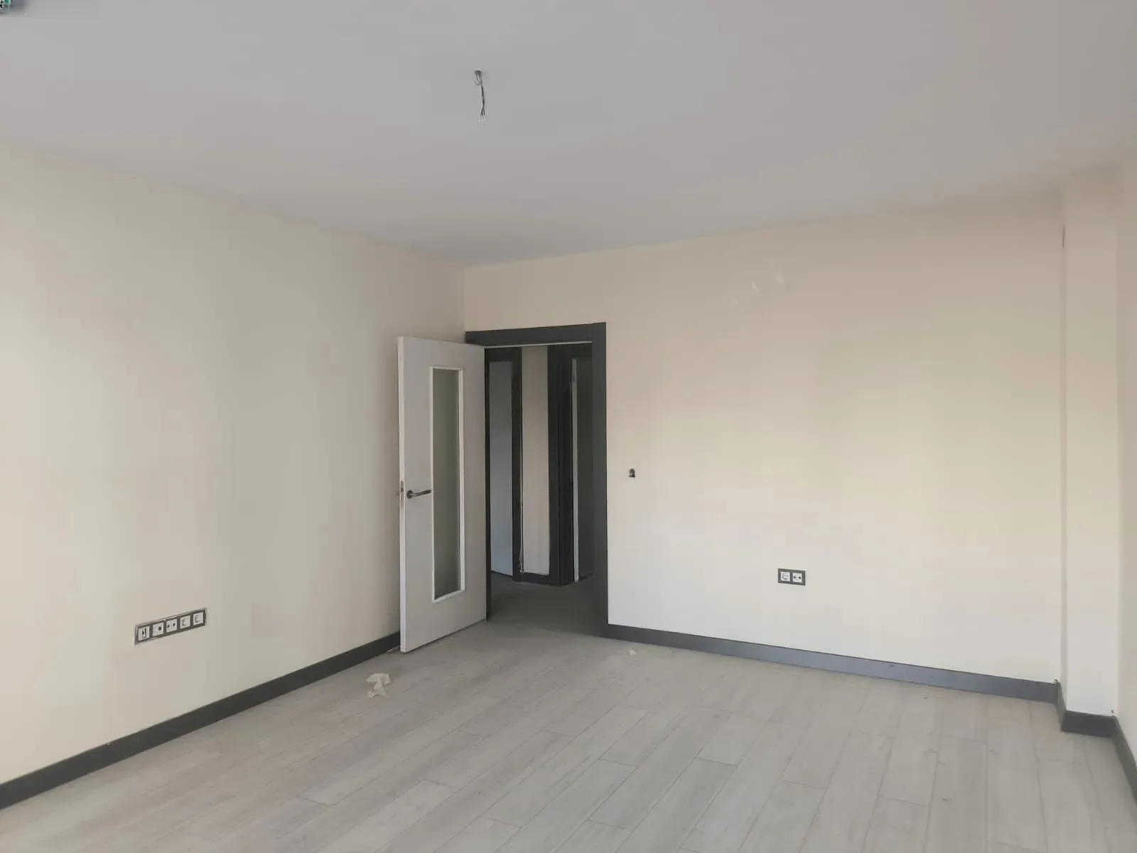 Aziziye Merkez'de Giriş Katı 105 m² 3+1 Kiralık Daire
