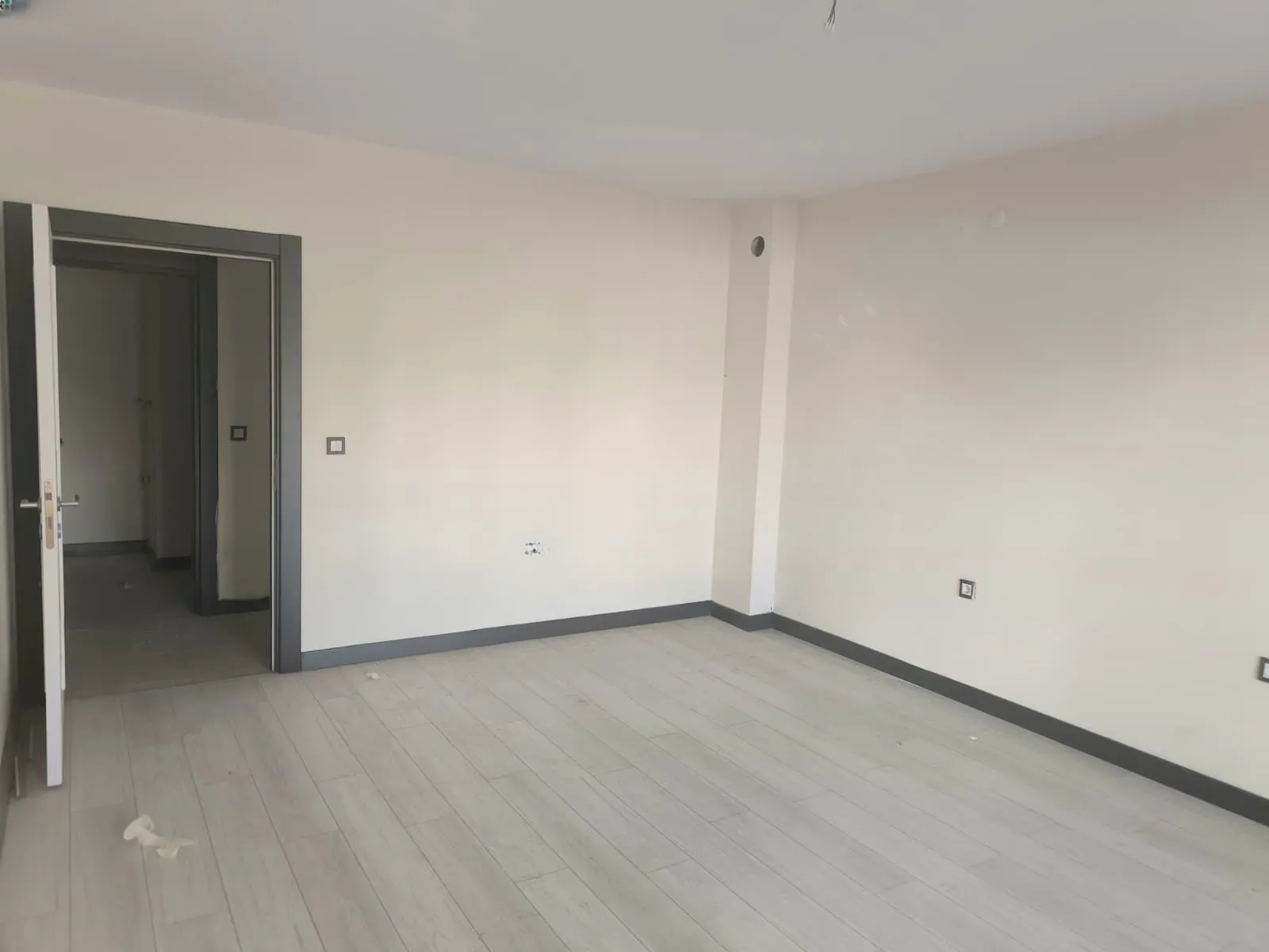 Aziziye Merkez'de Giriş Katı 105 m² 3+1 Kiralık Daire