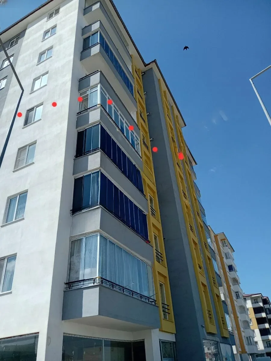 Yakutiye Terminal'da 5 Yaşında 3. Kat 140 m² 3+1 Kiralık Daire