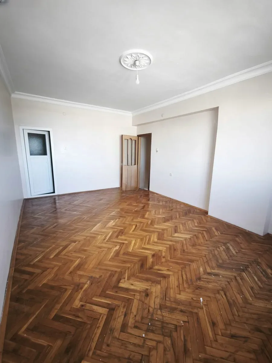Palandöken Hüseyin Avni Ulaş'ta 3. Kat 200 m² 3+1 Kiralık Daire - Fotoğraf 11