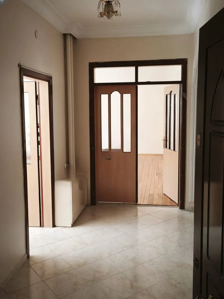 Palandöken Hüseyin Avni Ulaş'ta 3. Kat 200 m² 3+1 Kiralık Daire