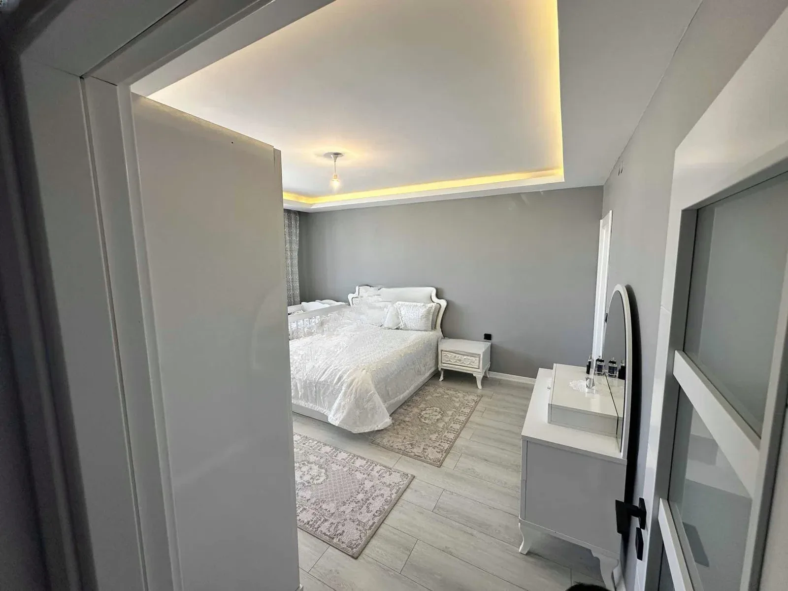 Yakutiye Terminal'da 5 Yaşında 3. Kat 150 m² 3+1 Satılık Villa - Fotoğraf 13