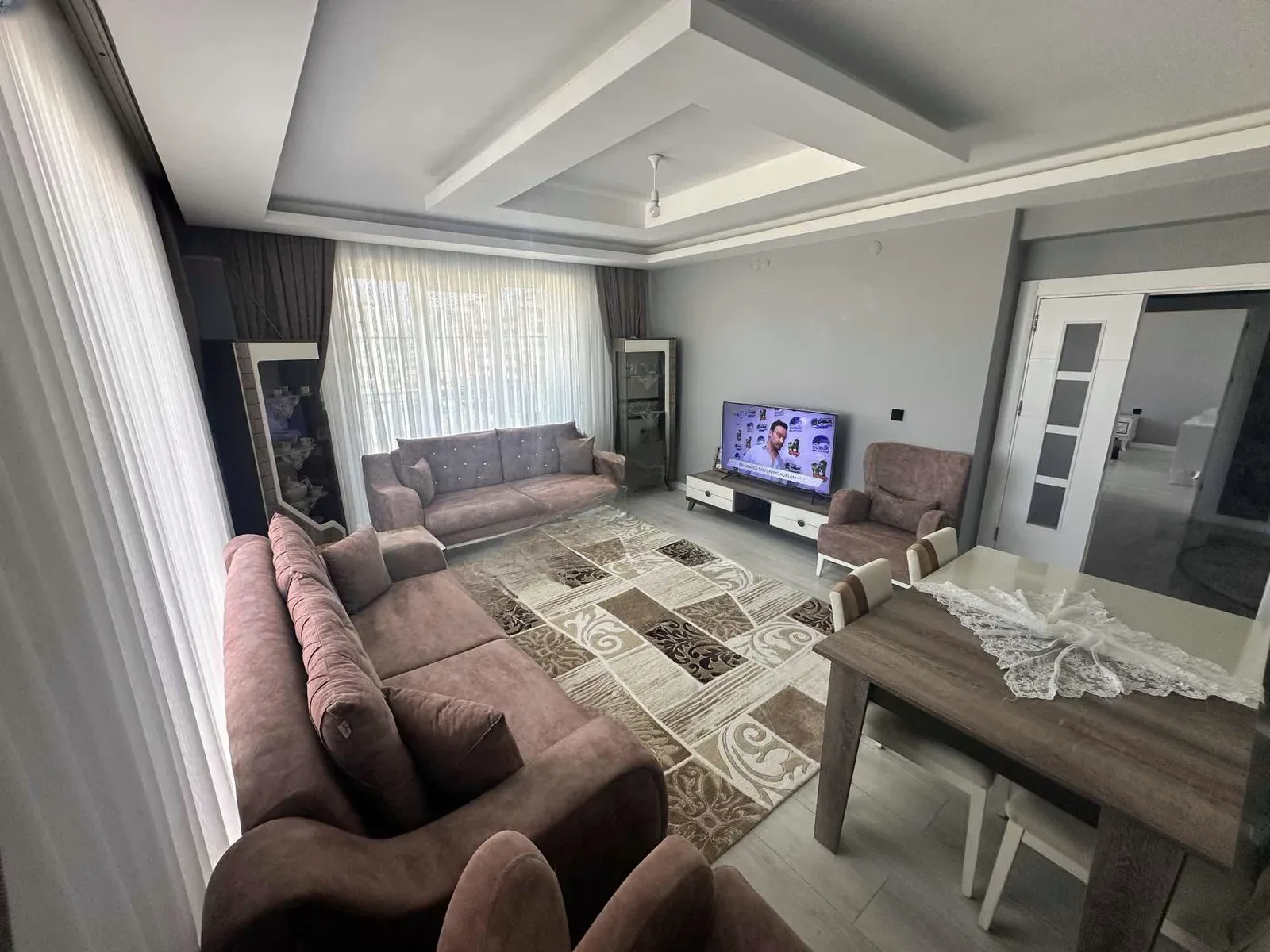 Yakutiye Terminal'da 5 Yaşında 3. Kat 150 m² 3+1 Satılık Villa - Fotoğraf 18