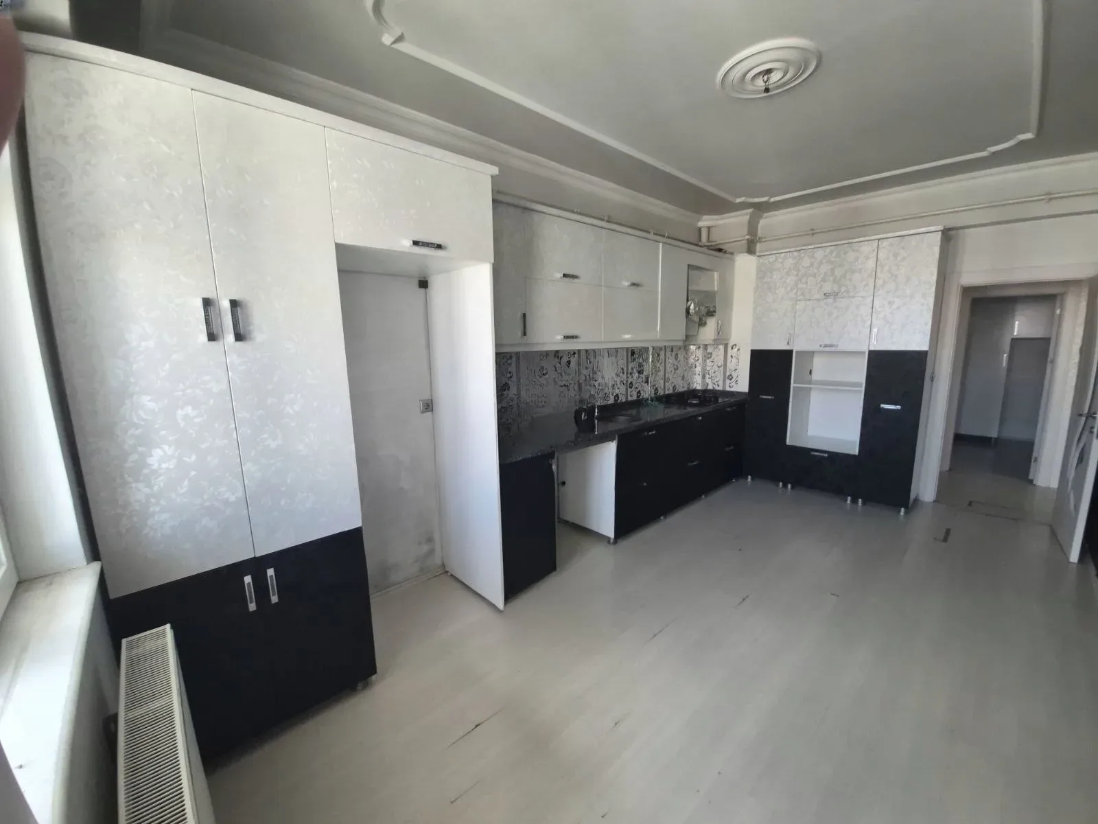 Palandöken Yunusemre'de 5. Kat 200 m² 4+1 Satılık Daire