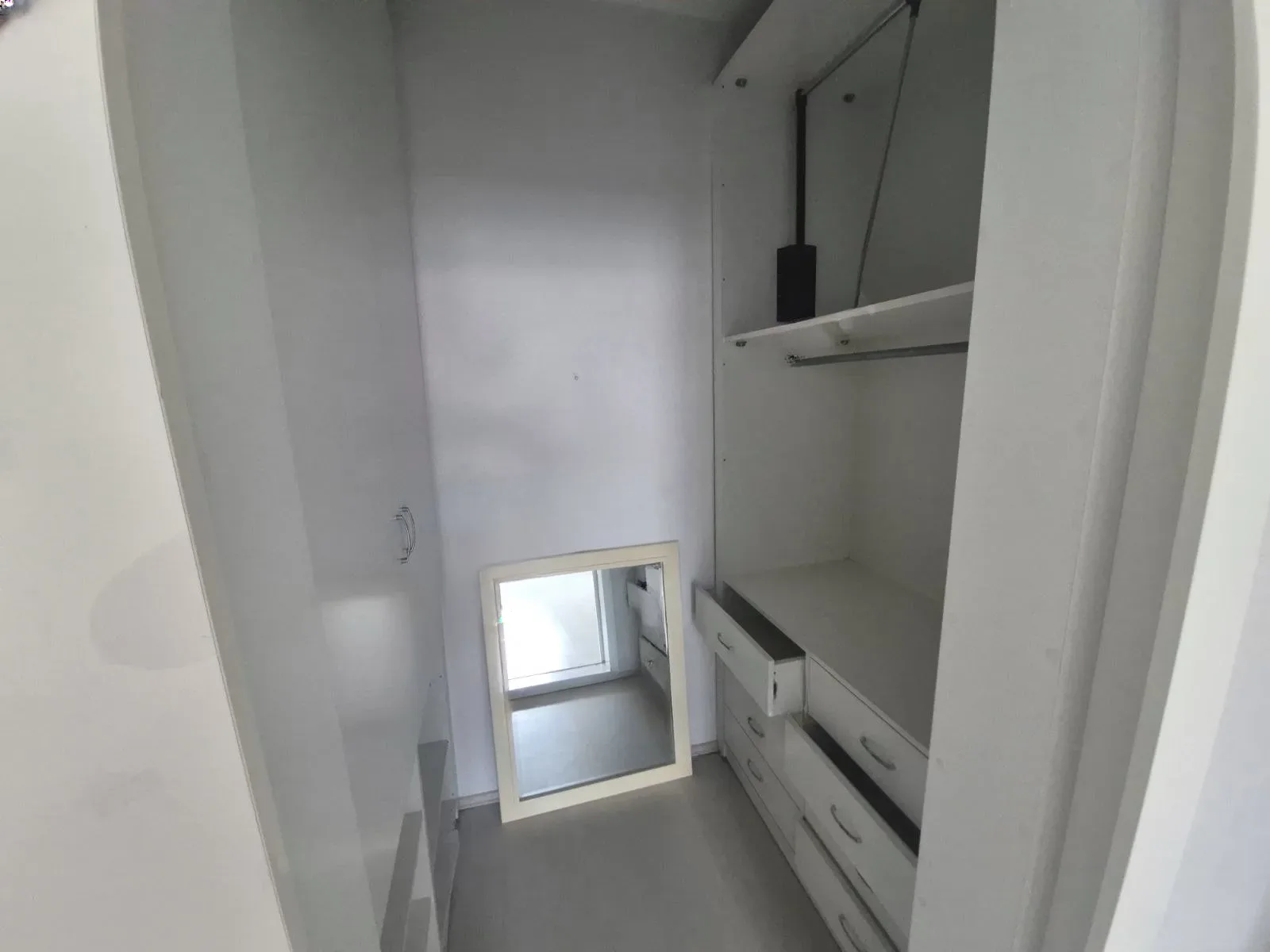 Palandöken Yunusemre'de 5. Kat 200 m² 4+1 Satılık Daire