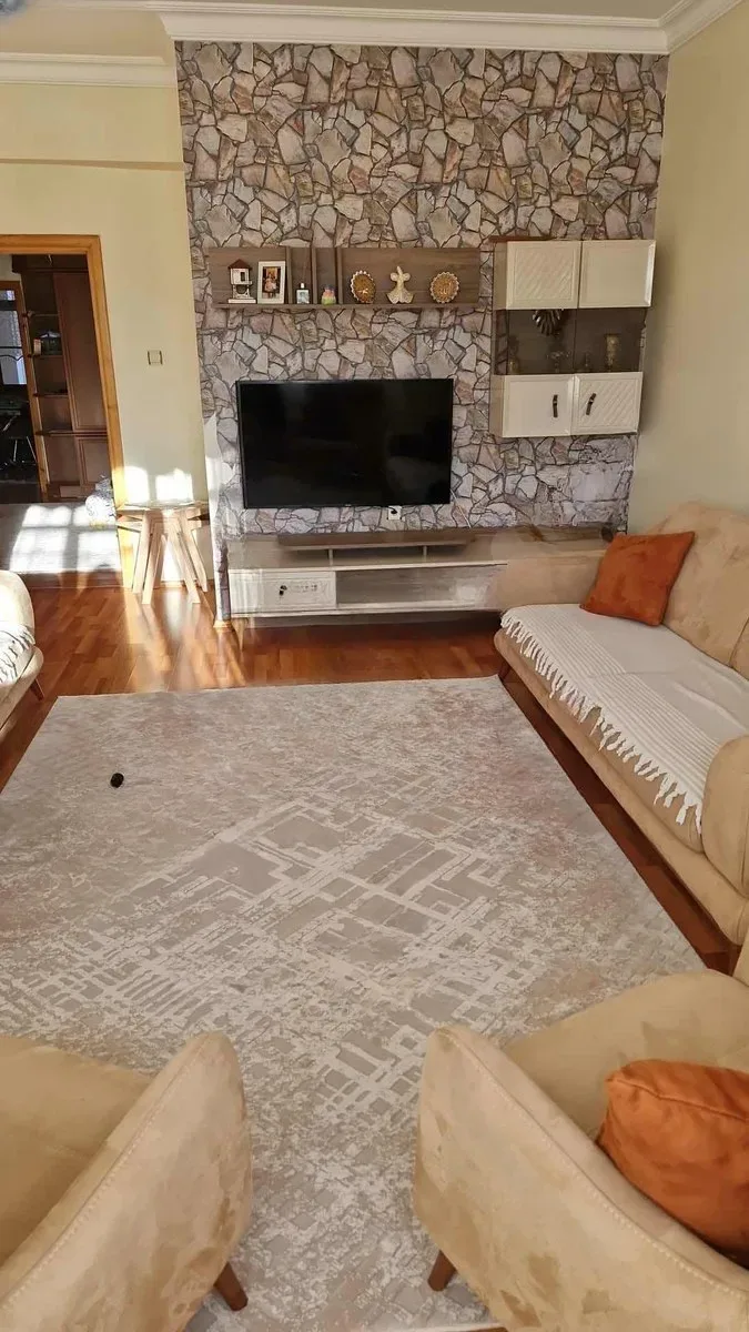 Yakutiye Terminal'da 2. Kat 200 m² 3+1 Satılık Daire