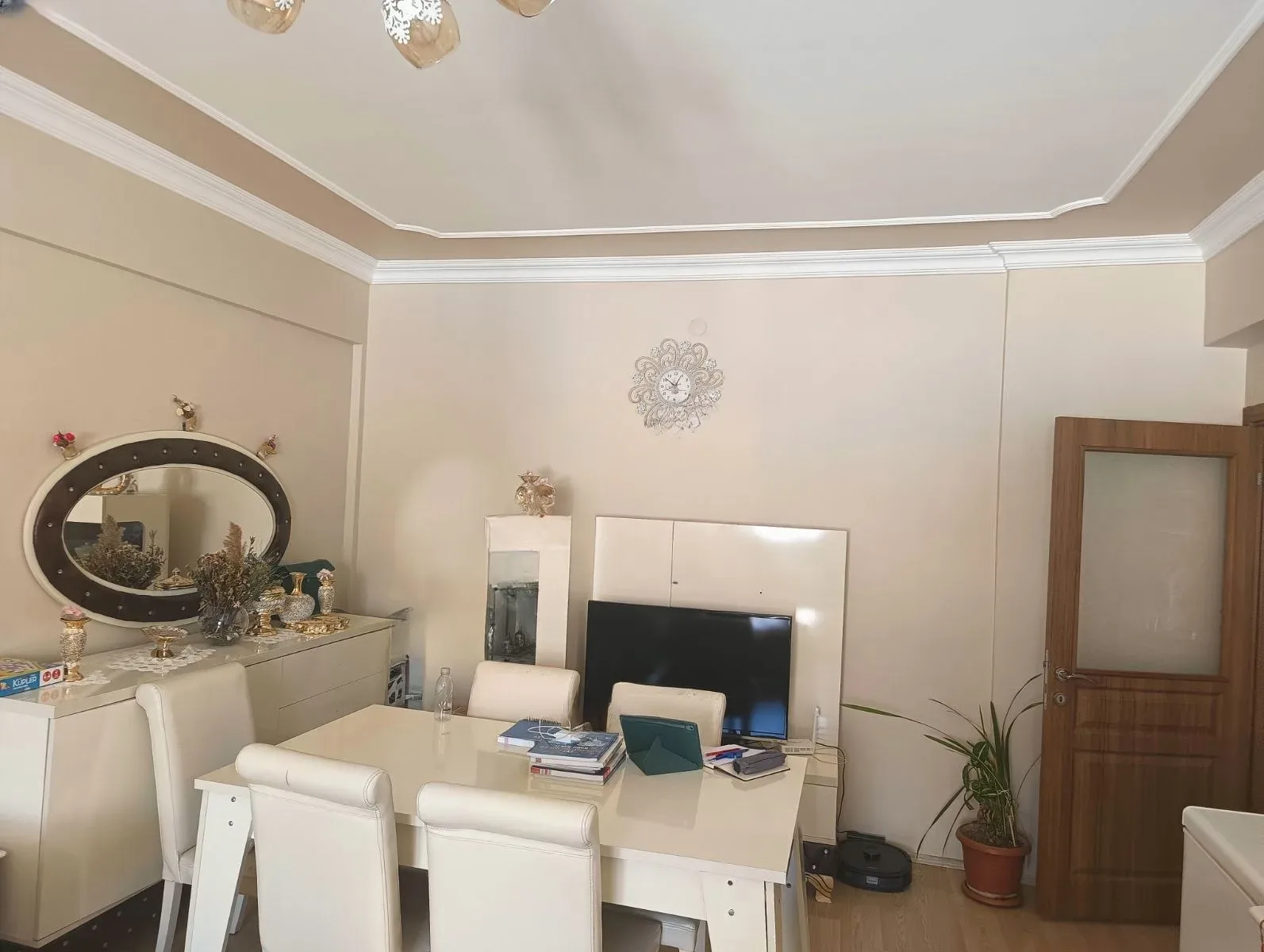 Yakutiye Terminal'da 4. Kat 160 m² 3+1 Satılık Daire