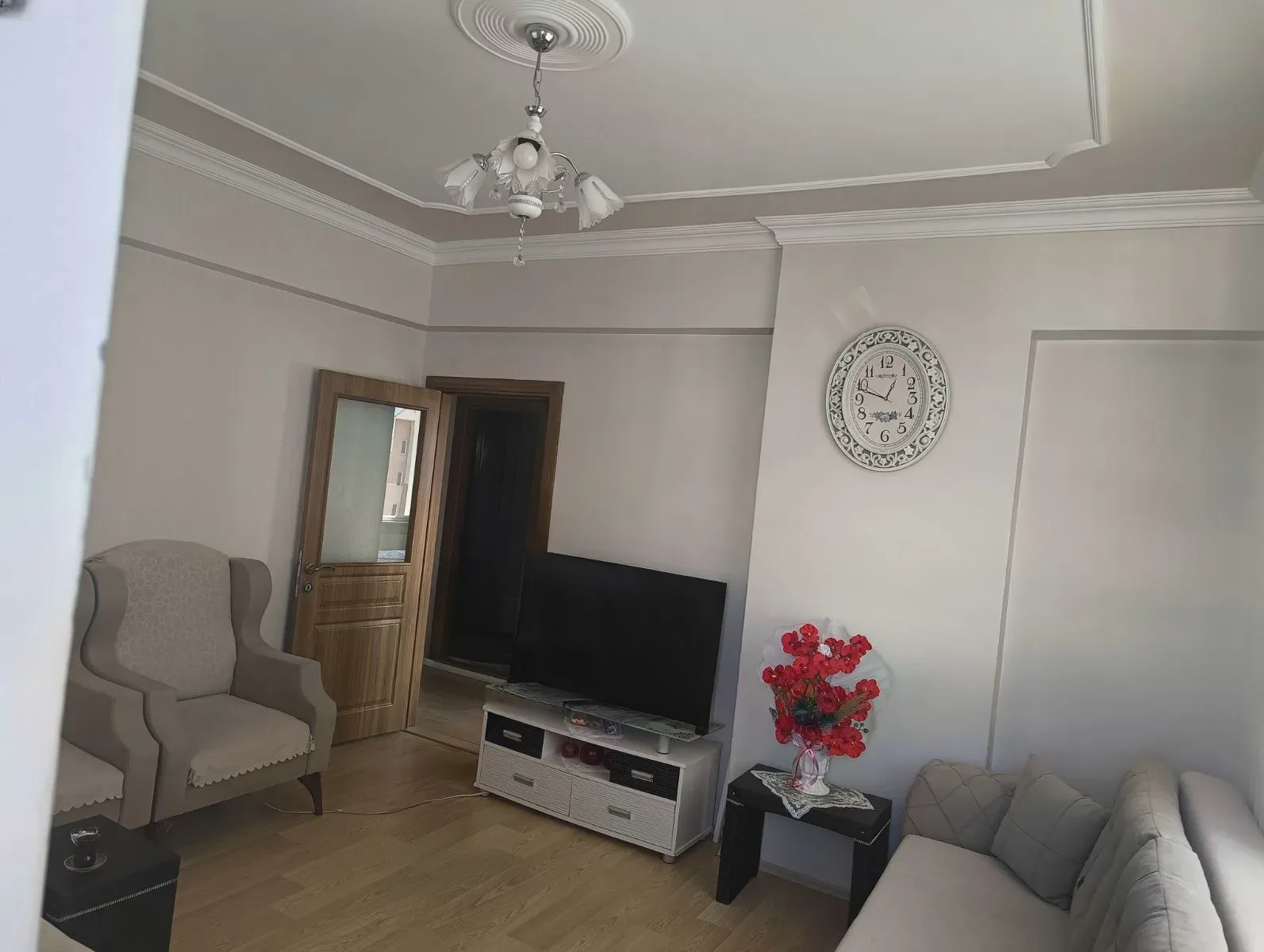 Yakutiye Terminal'da 4. Kat 160 m² 3+1 Satılık Daire
