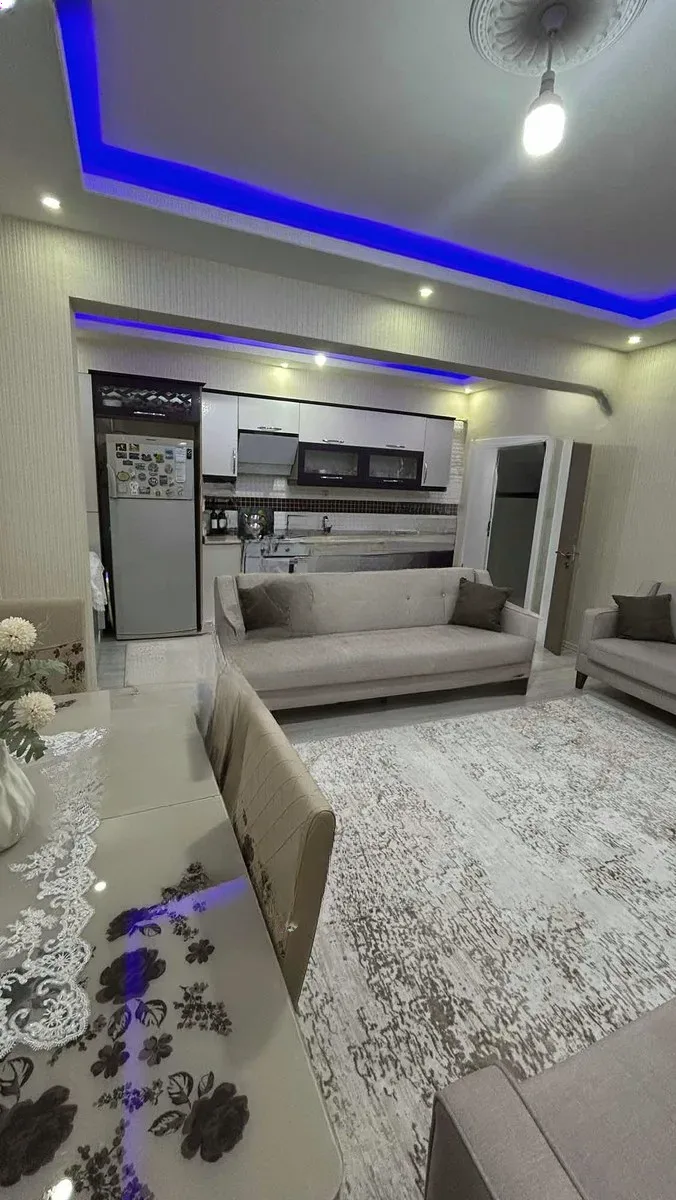 Aziziye Merkez'de 1. Kat 135 m² 3+0 Satılık Daire