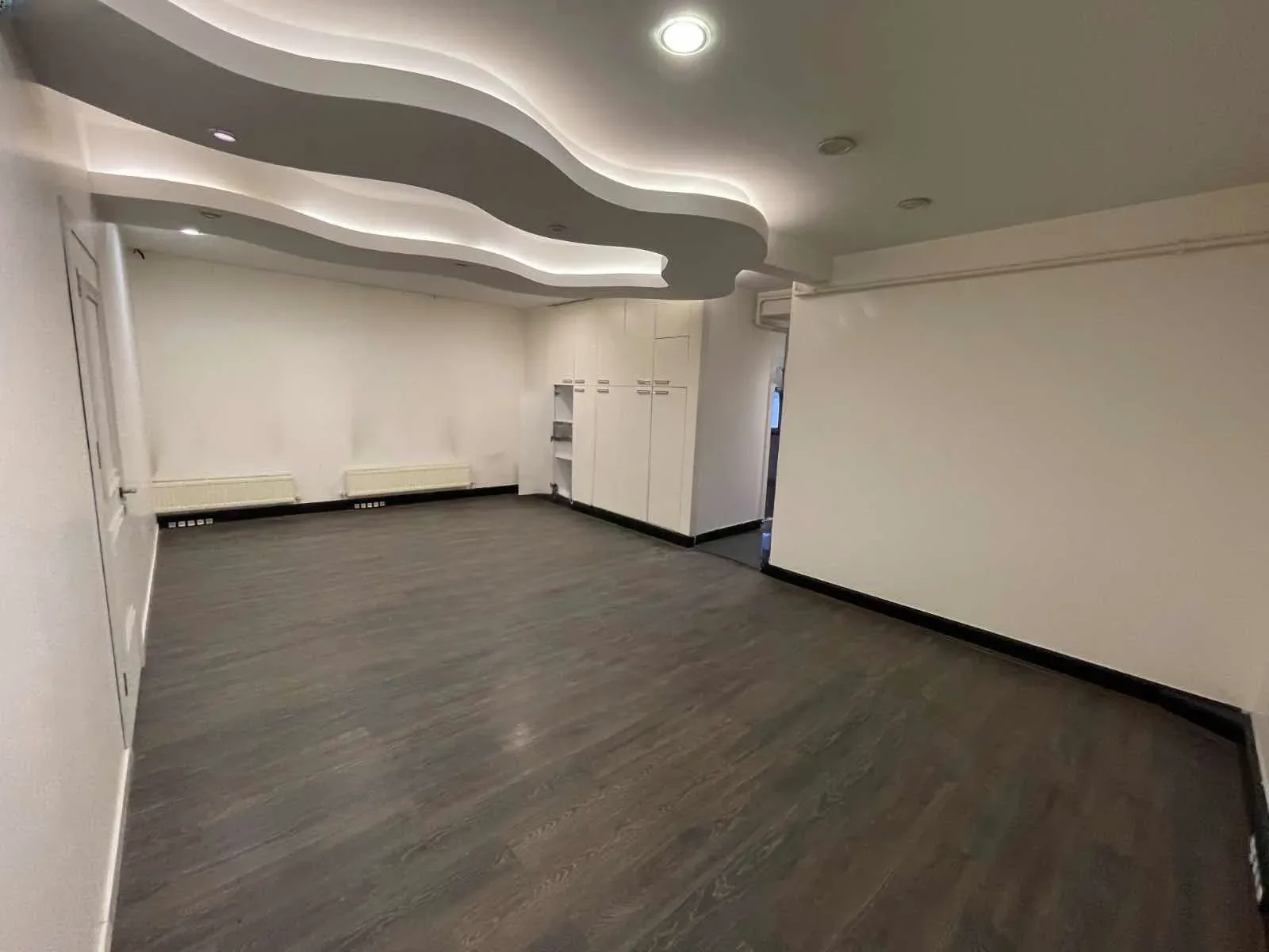 Yakutiye Lalapaşa'da 1. Kat 200 m² Kiralık İş Yeri - Fotoğraf 9