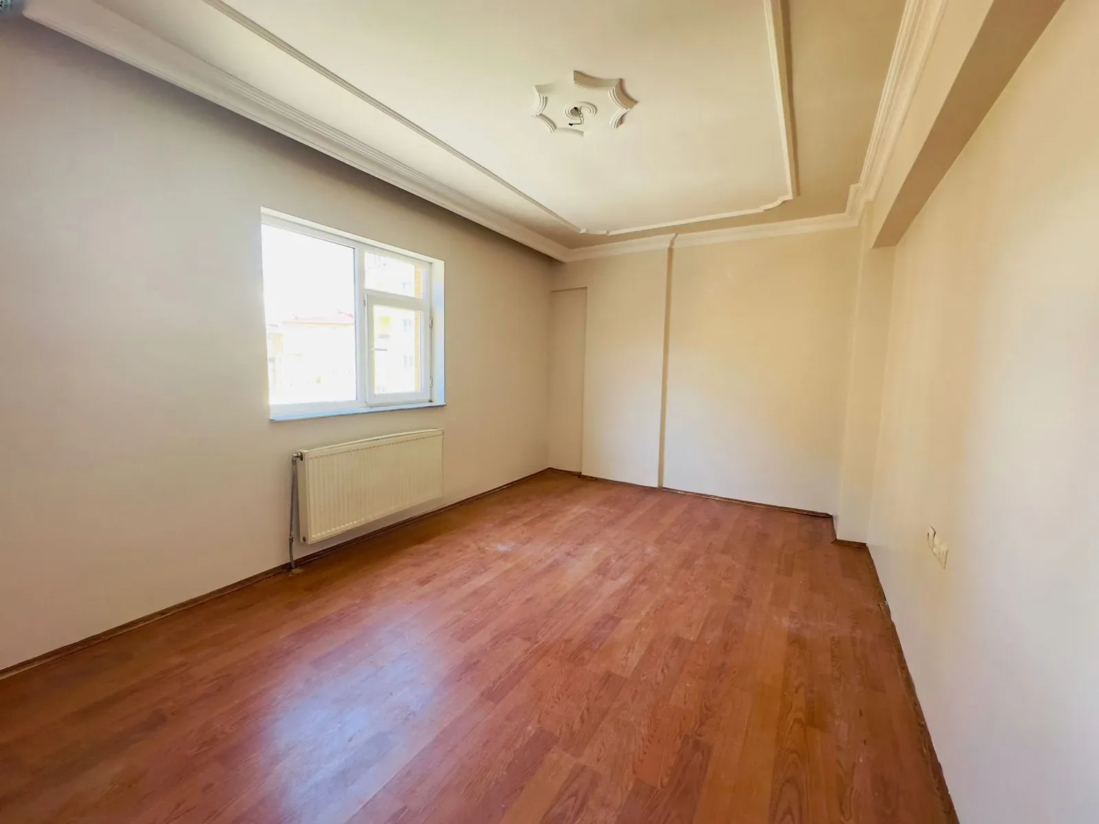 Palandöken Hüseyin Avni Ulaş'ta 3. Kat 185 m² 4+1 Kiralık Daire - Fotoğraf 10