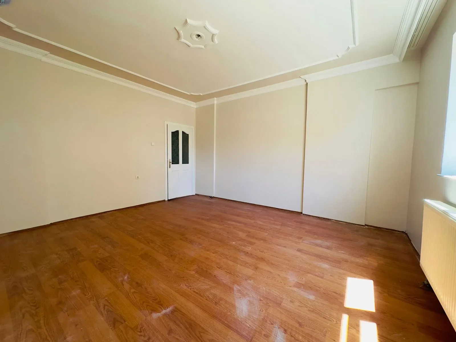 Palandöken Hüseyin Avni Ulaş'ta 3. Kat 185 m² 4+1 Kiralık Daire - Fotoğraf 6