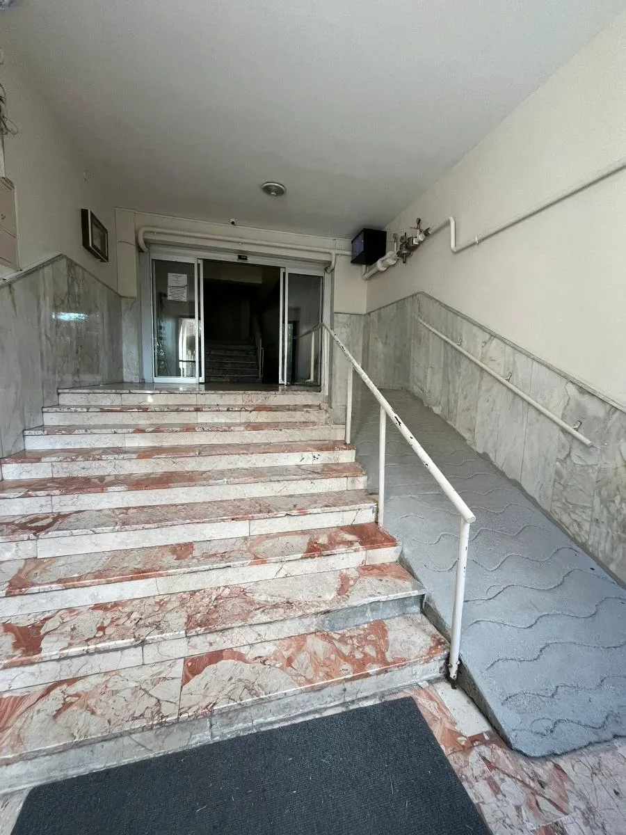 Palandöken Adnan Menderes'te 1. Kat 180 m² 3+1 Satılık Daire - Fotoğraf 14