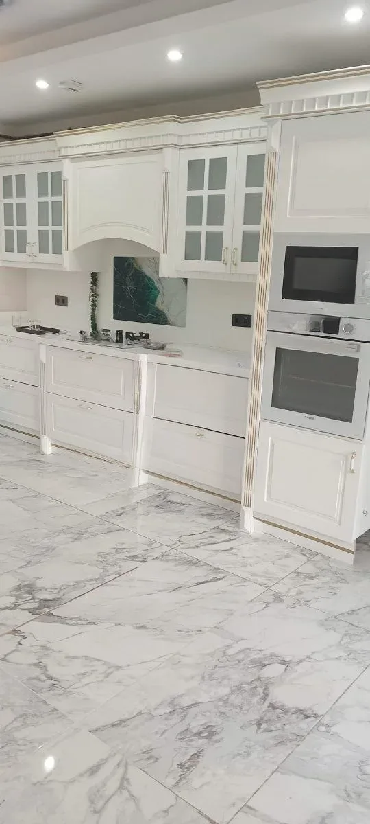 Palandöken Hüseyin Avni Ulaş'ta 3 Yaşında 6. Kat 210 m² 4+1 Kiralık Daire