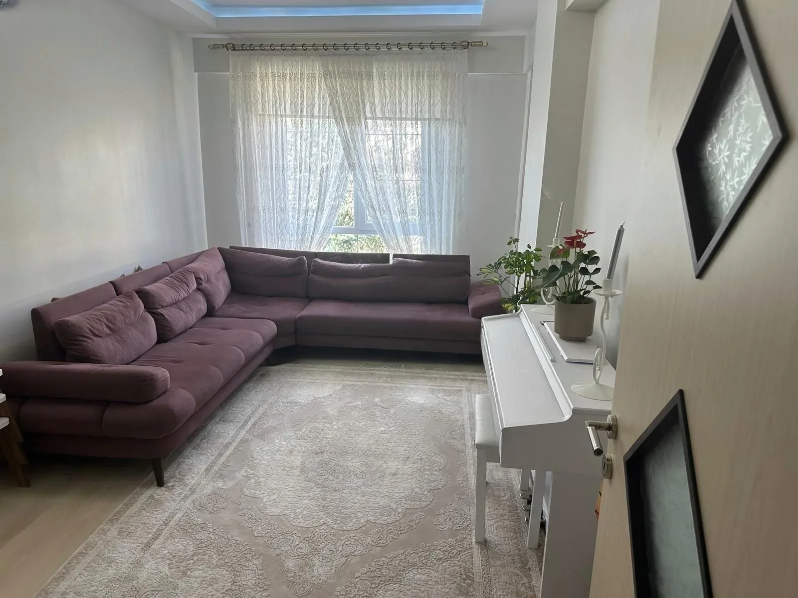 Aziziye Merkez'de 1. Kat 190 m² 4+1 Satılık Daire