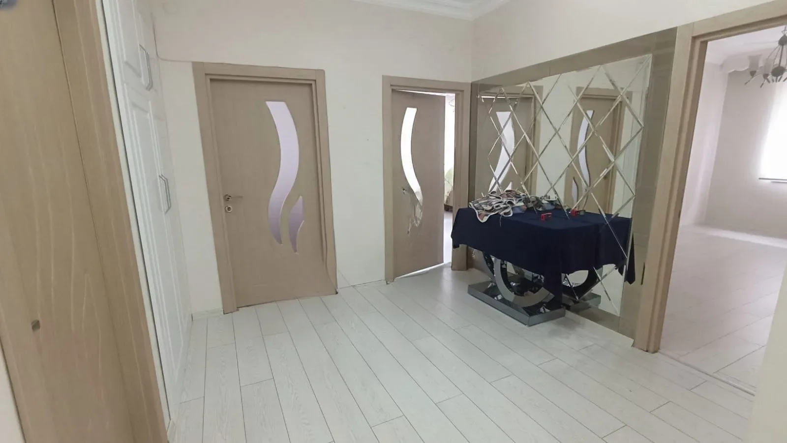 Palandöken Yunusemre'de 3. Kat 180 m² 3+1 Satılık Daire - Fotoğraf 12