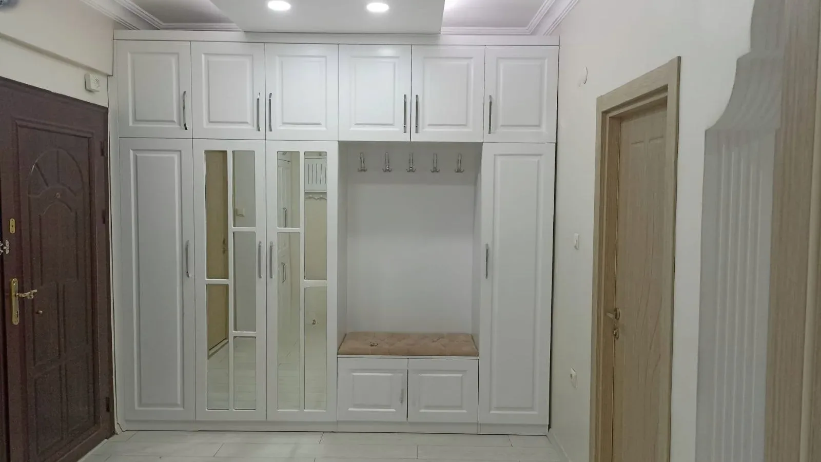 Palandöken Yunusemre'de 3. Kat 180 m² 3+1 Satılık Daire - Fotoğraf 15