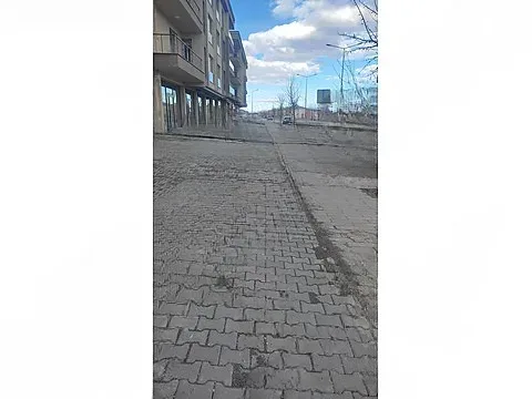 Aziziye Merkez'de Sıfır 73 m² Kiralık İş Yeri