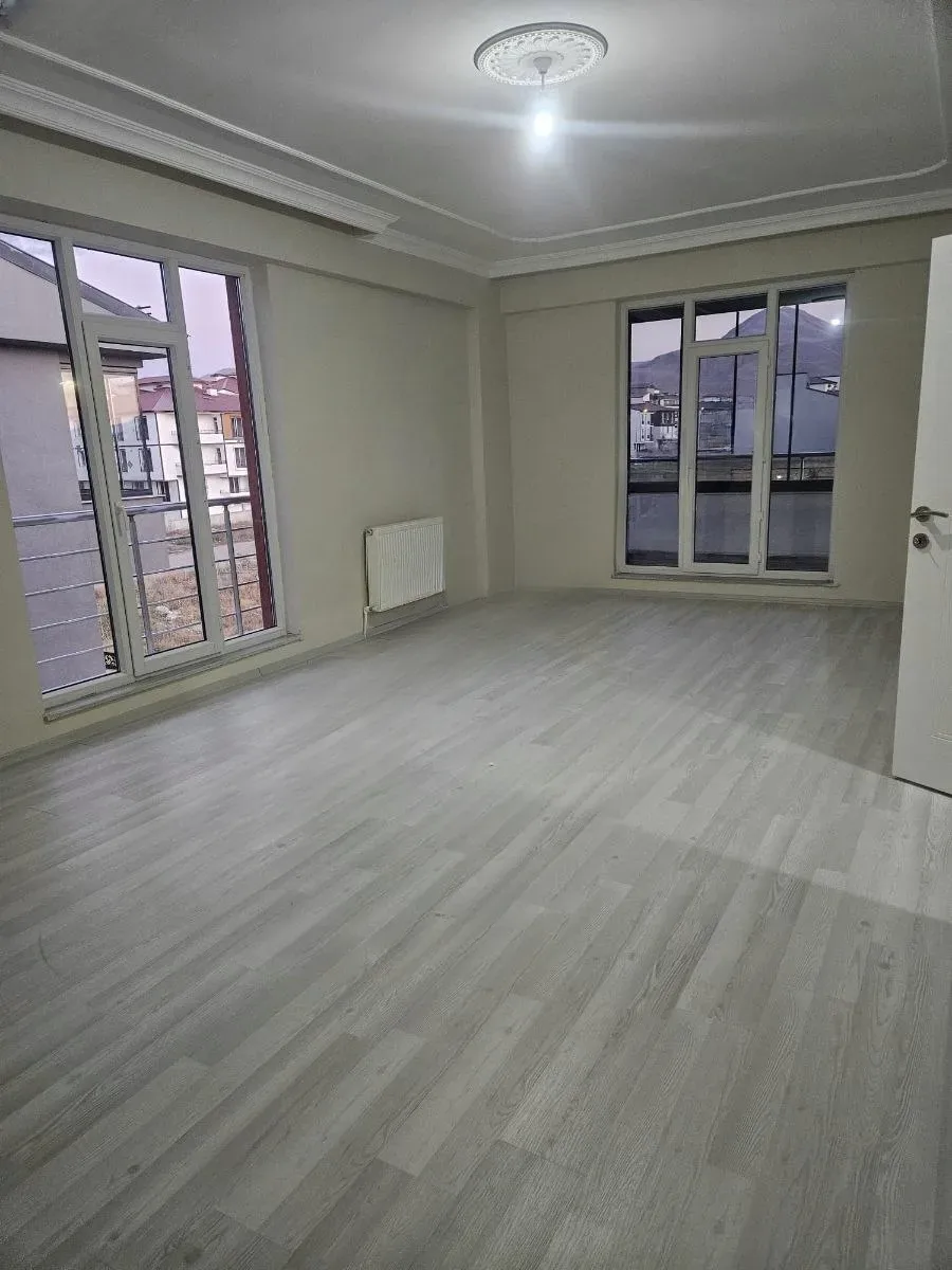 Aziziye Merkez'de 175 m² Kiralık Daire - Fotoğraf 11