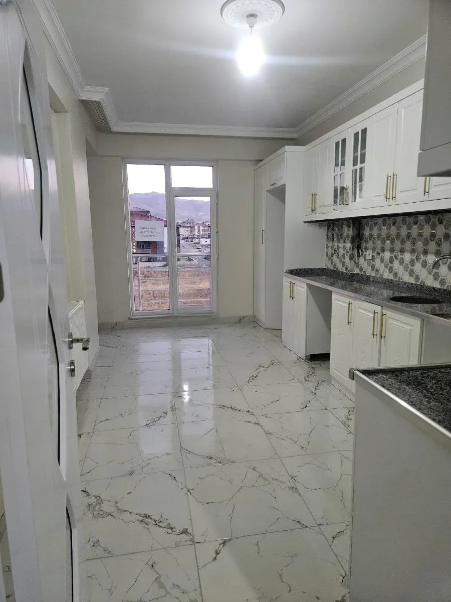 Aziziye Merkez'de 175 m² Kiralık Daire - Fotoğraf 12