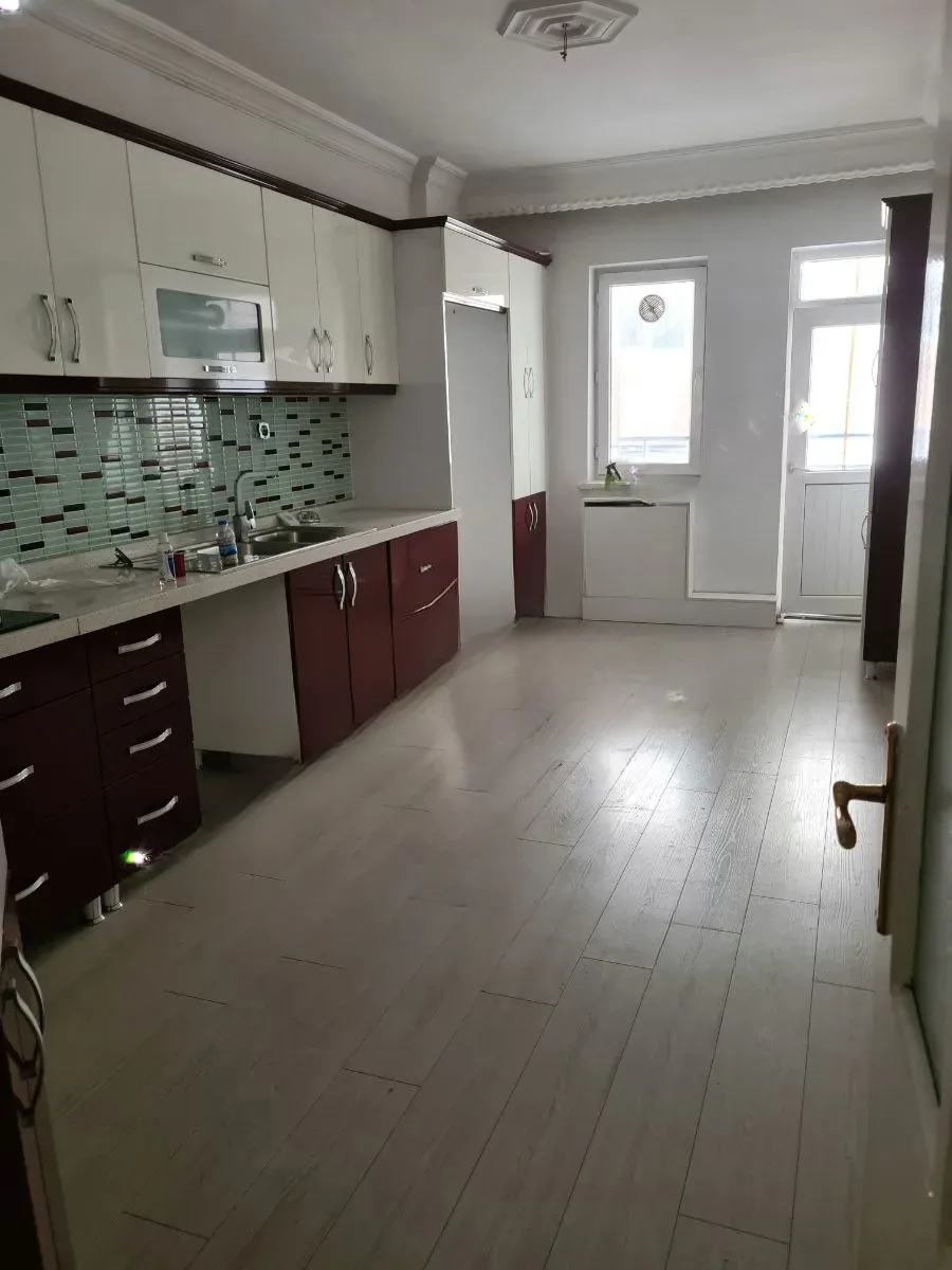 Yakutiye Lalapaşa'da 210 m² Kiralık Daire