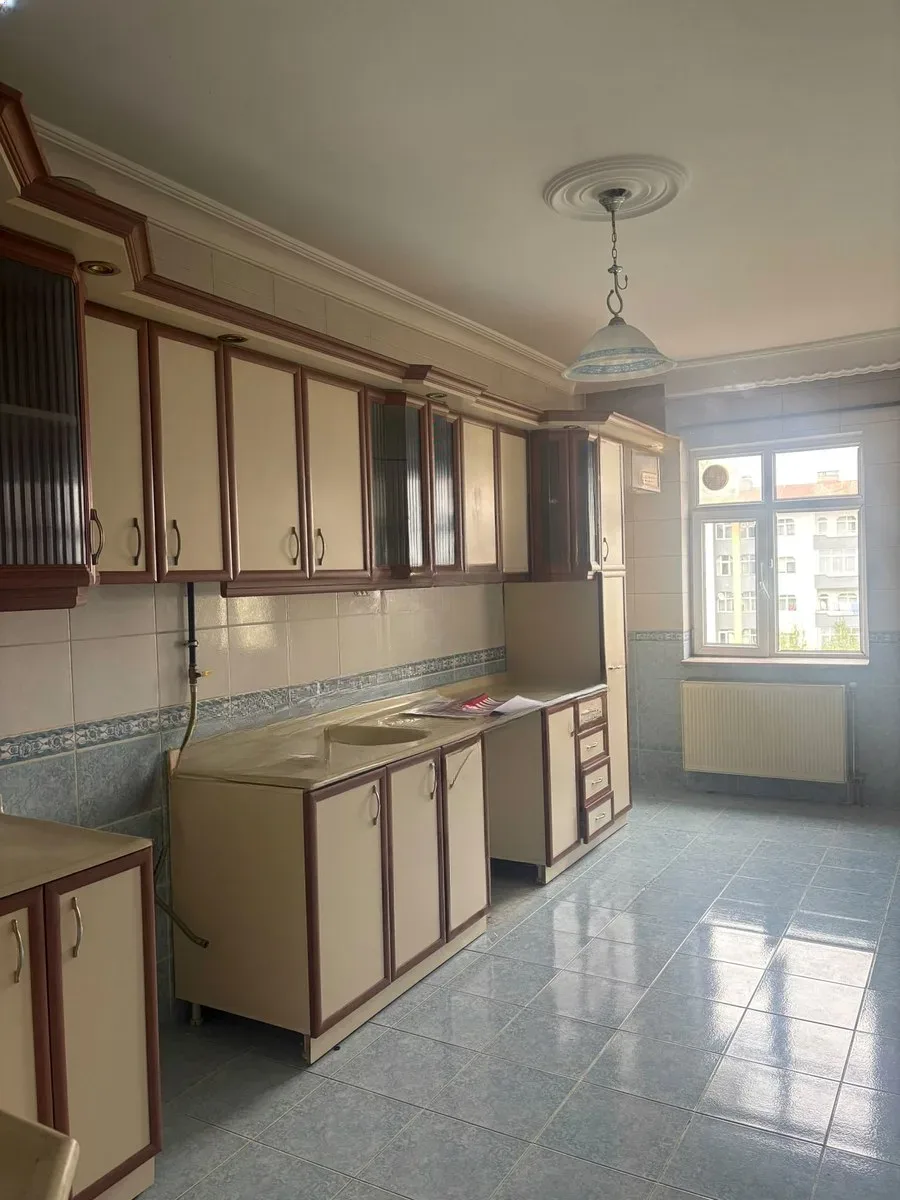 Palandöken Hüseyin Avni Ulaş'ta 160 m² Kiralık Daire - 4