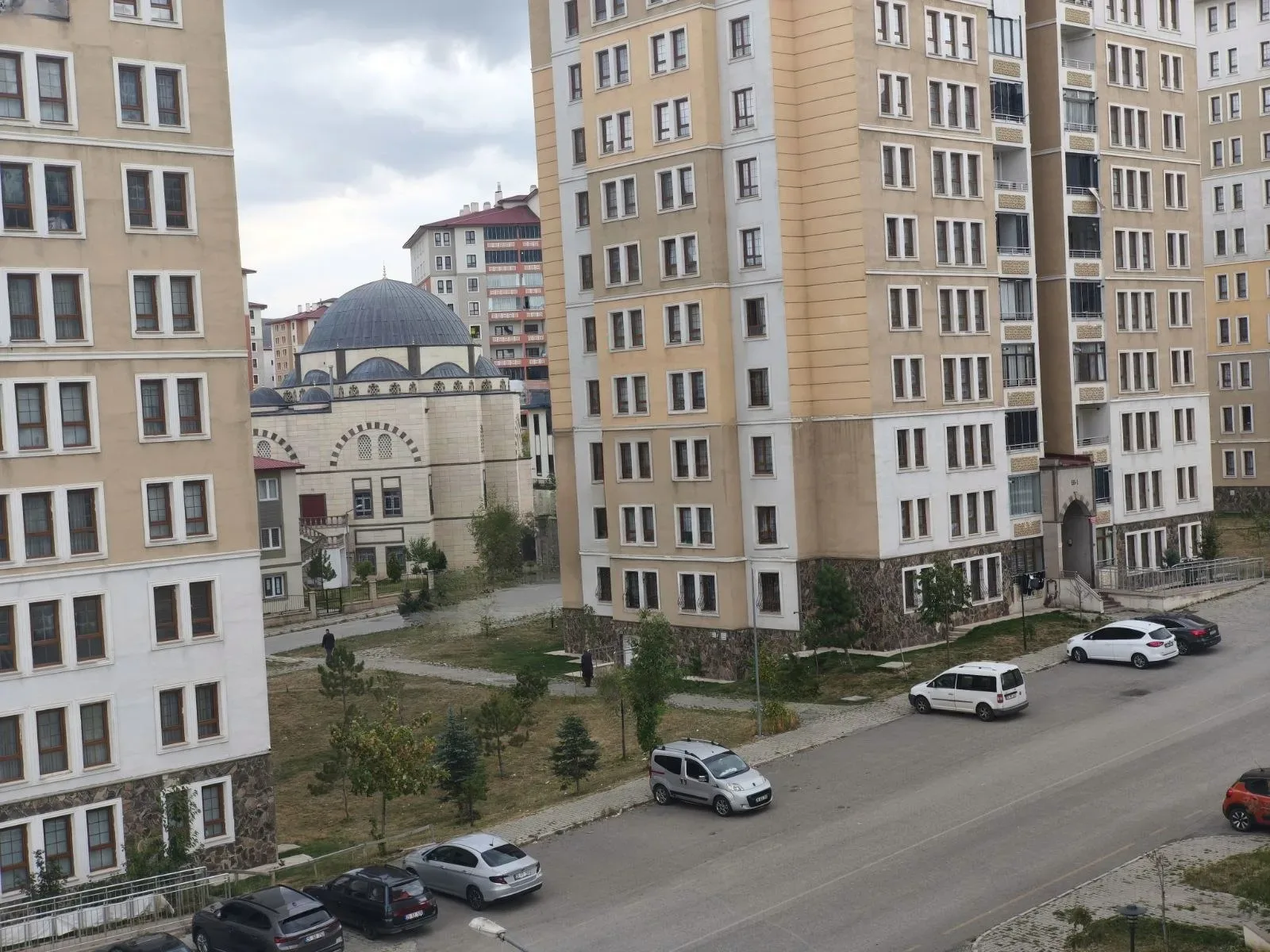 Palandöken Abdurrahman Gazi'de 75 m² Satılık Daire