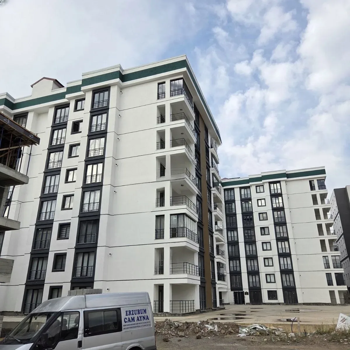 Palandöken Hüseyin Avni Ulaş'ta 155 m² Satılık Daire