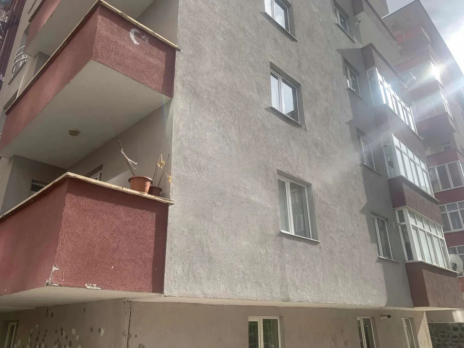 Palandöken Hüseyin Avni Ulaş'ta 140 m² Satılık Daire