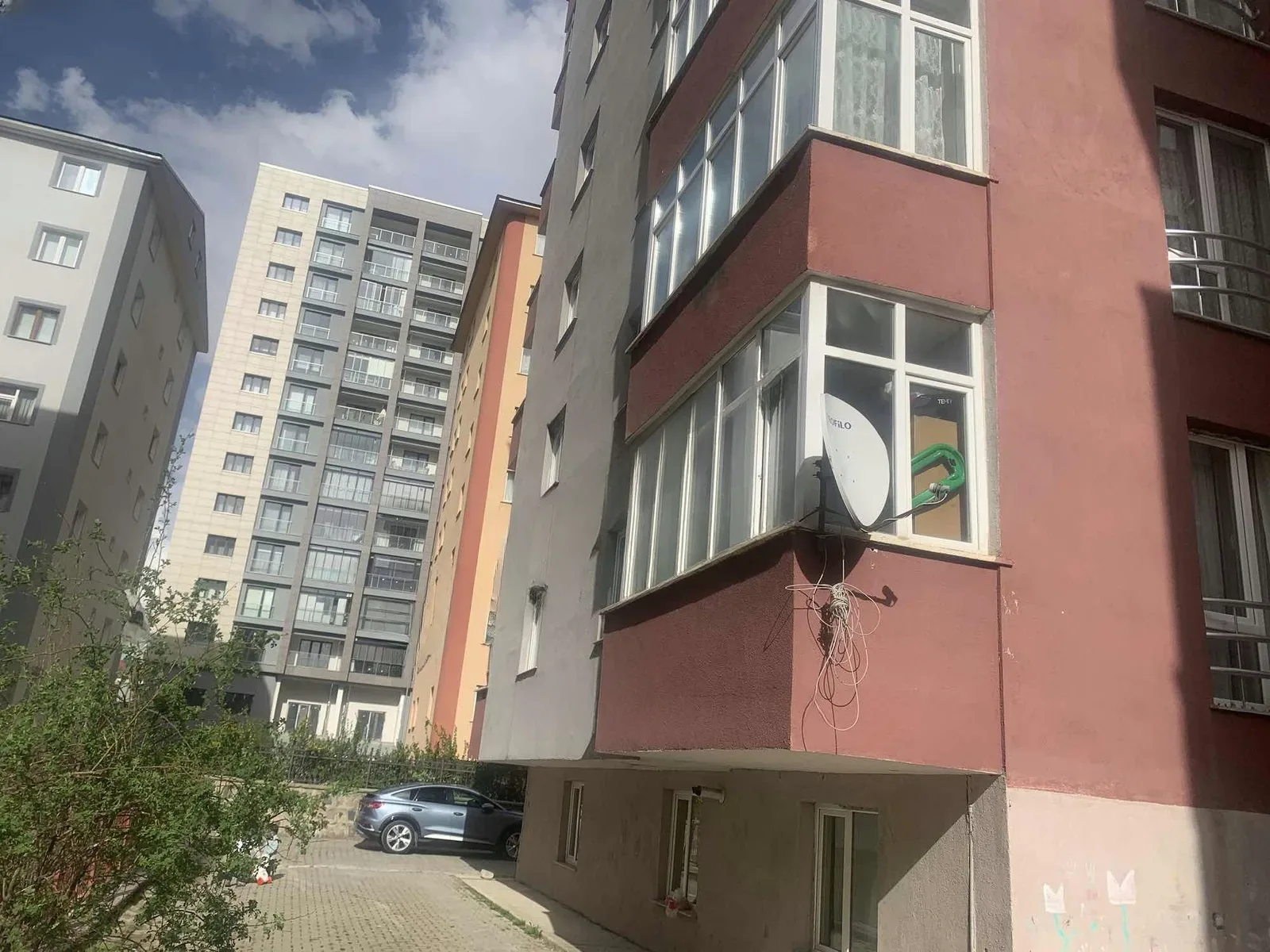 Palandöken Hüseyin Avni Ulaş'ta 140 m² Satılık Daire