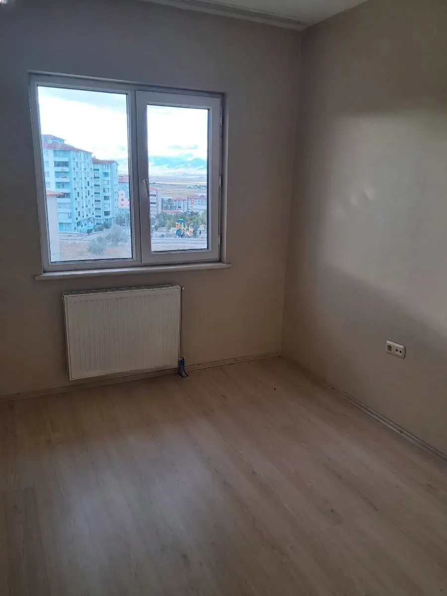 Yakutiye Terminal'da 53 m² Satılık Daire - 5